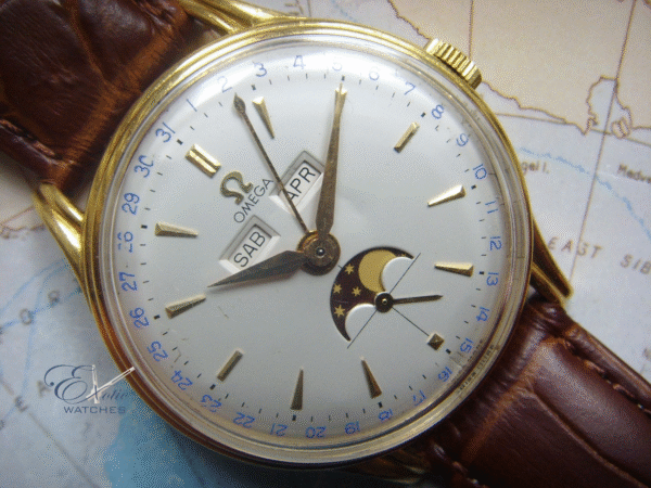 Omega 2473 Moon¡hase