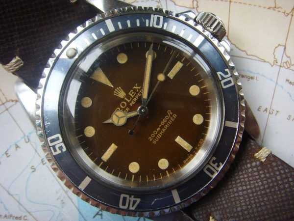 1965 VERY RARE ROLEX TROPICAL 5513 GILT SUBMARINER Main 1|Full side|Main 2