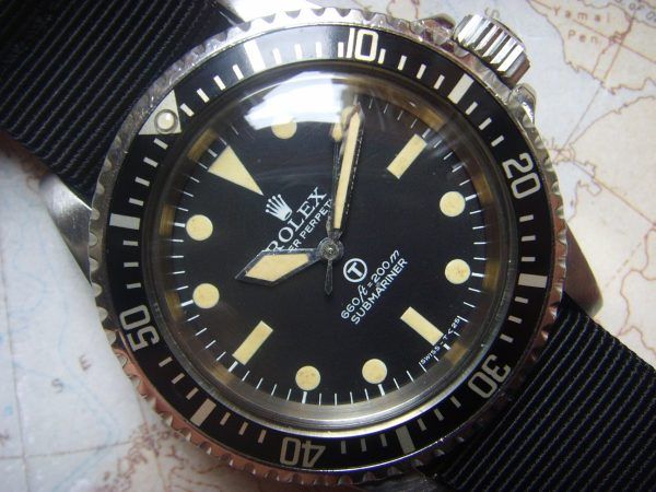 1977 VERY RARE 5517 ROLEX MILITARY SUBMARINER DOD COMMISSIONED Main 1...|Full side|Crown 1|Crown 2|Side case|Mvt 1|Inside back|Main 2