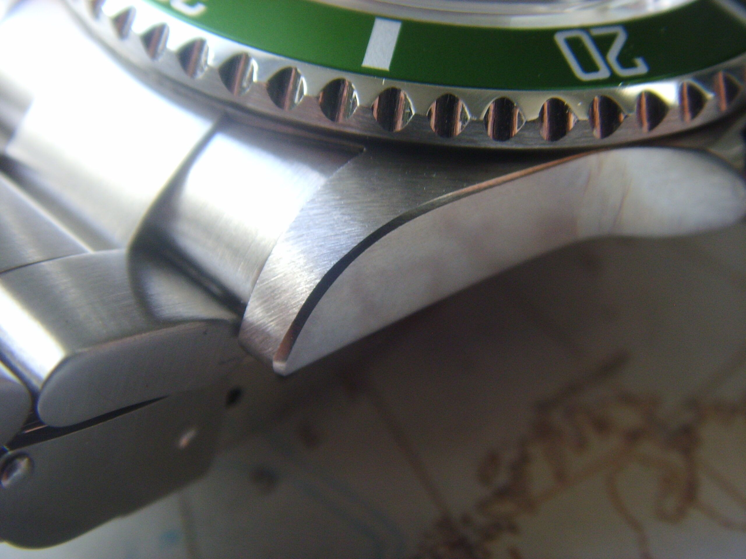 Lug (2)